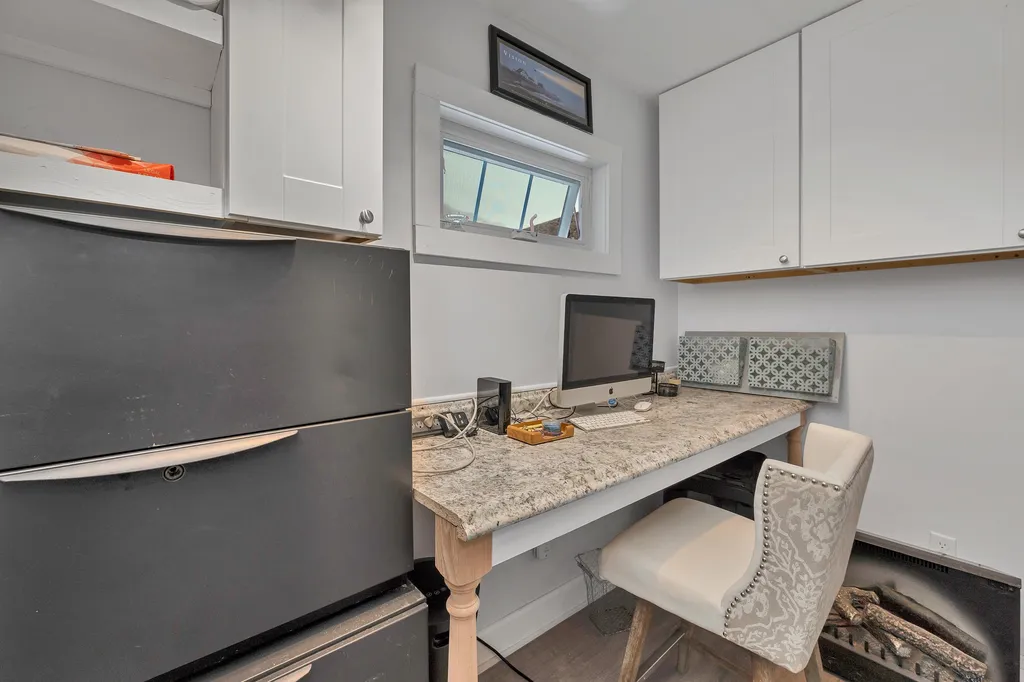 40 Mount Fayal Road Holderness NH 03245
