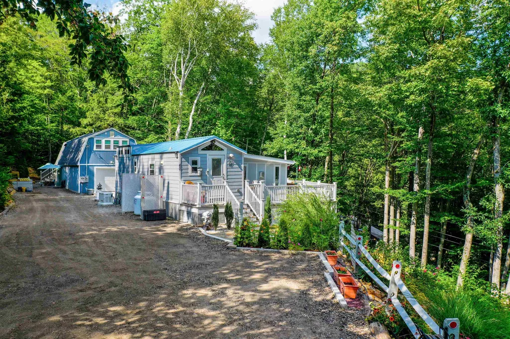 40 Mount Fayal Road Holderness NH 03245
