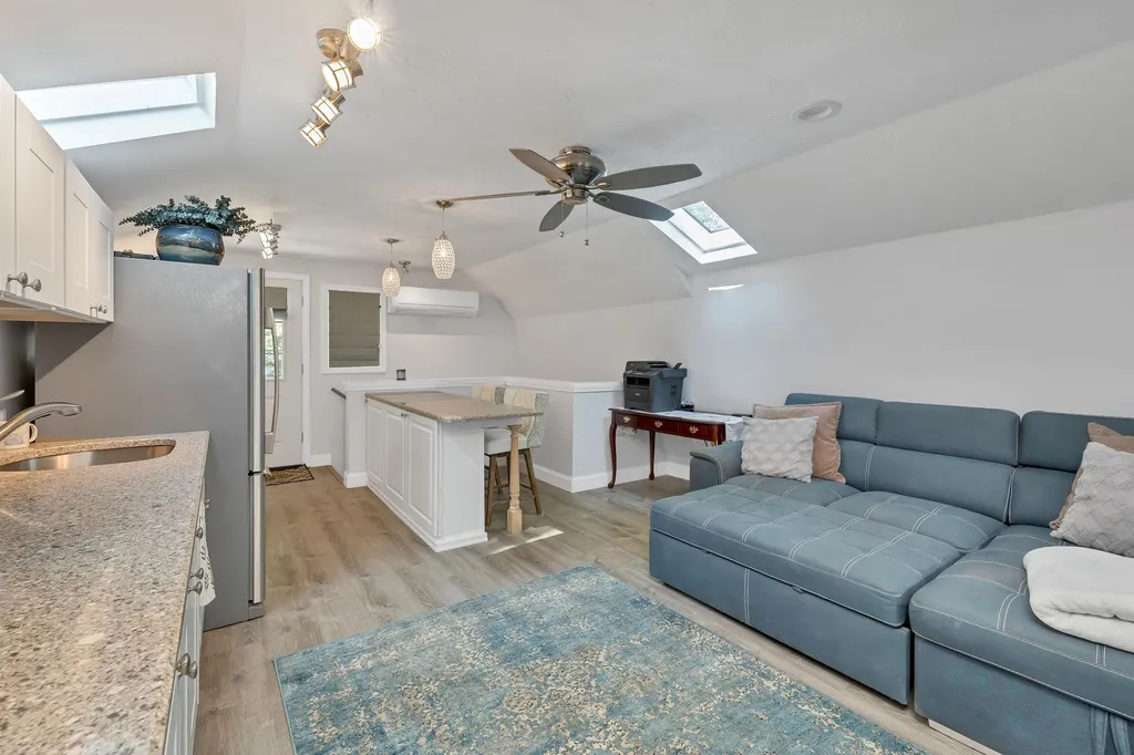 40 Mount Fayal Road Holderness NH 03245