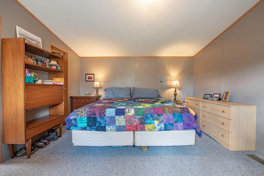 493 Fowler River Road Alexandria NH 03222