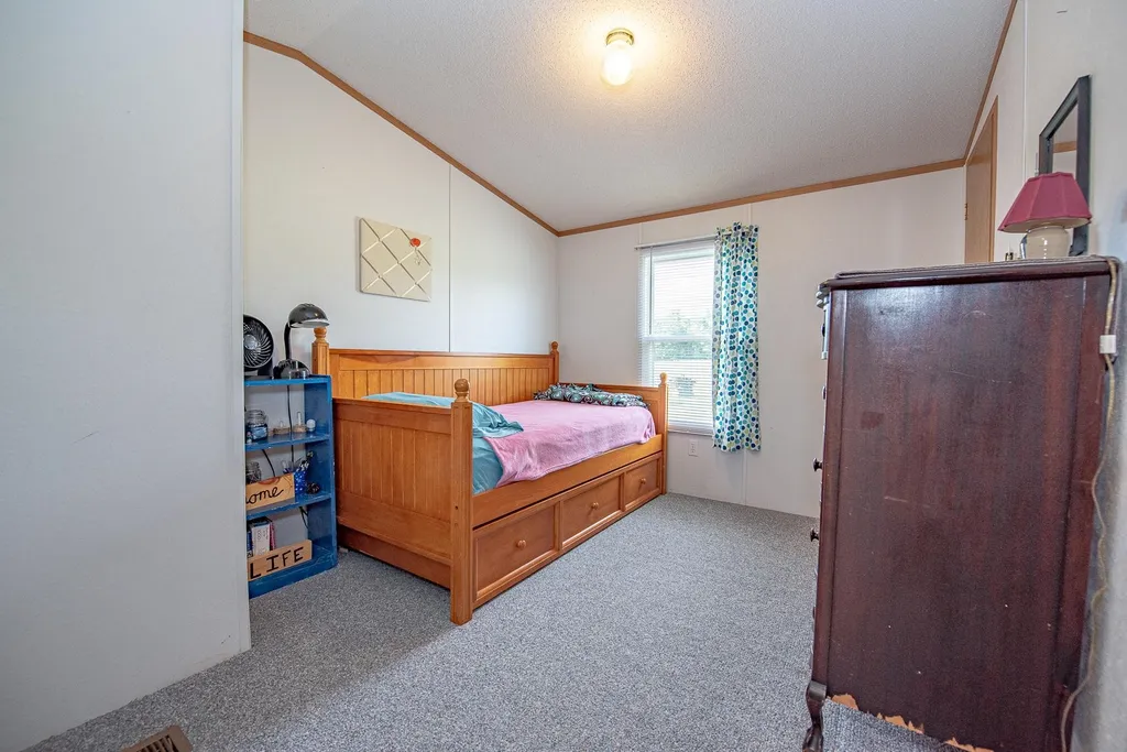 493 Fowler River Road Alexandria NH 03222