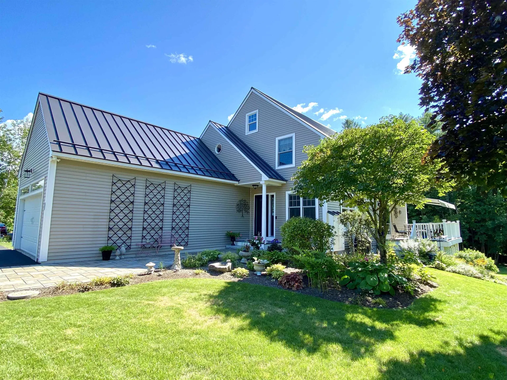 62 Everett Park New London NH 03257