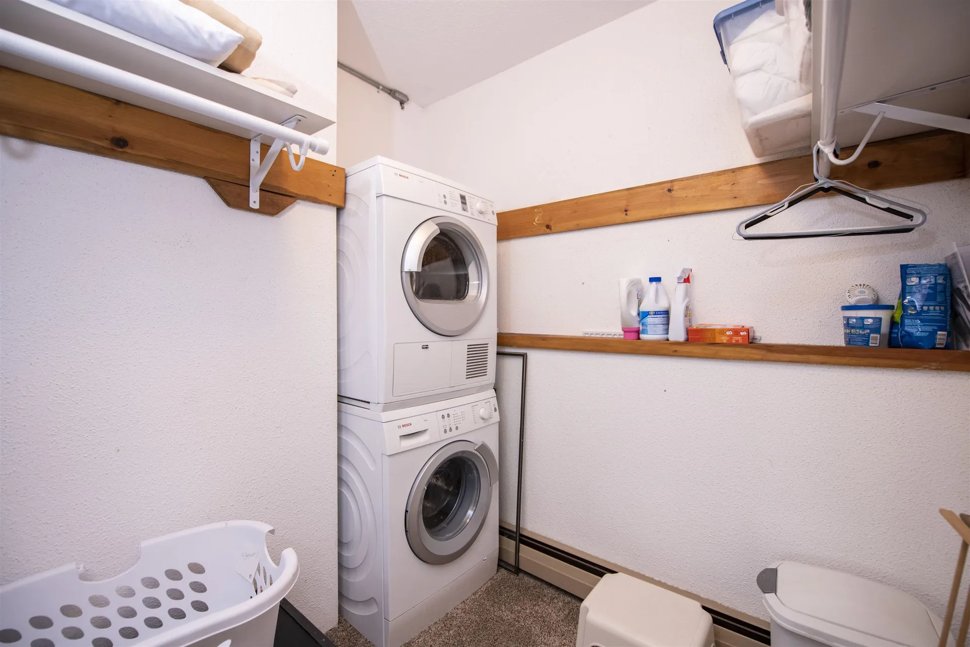 253 Old Quechee Road Hartford VT 05059