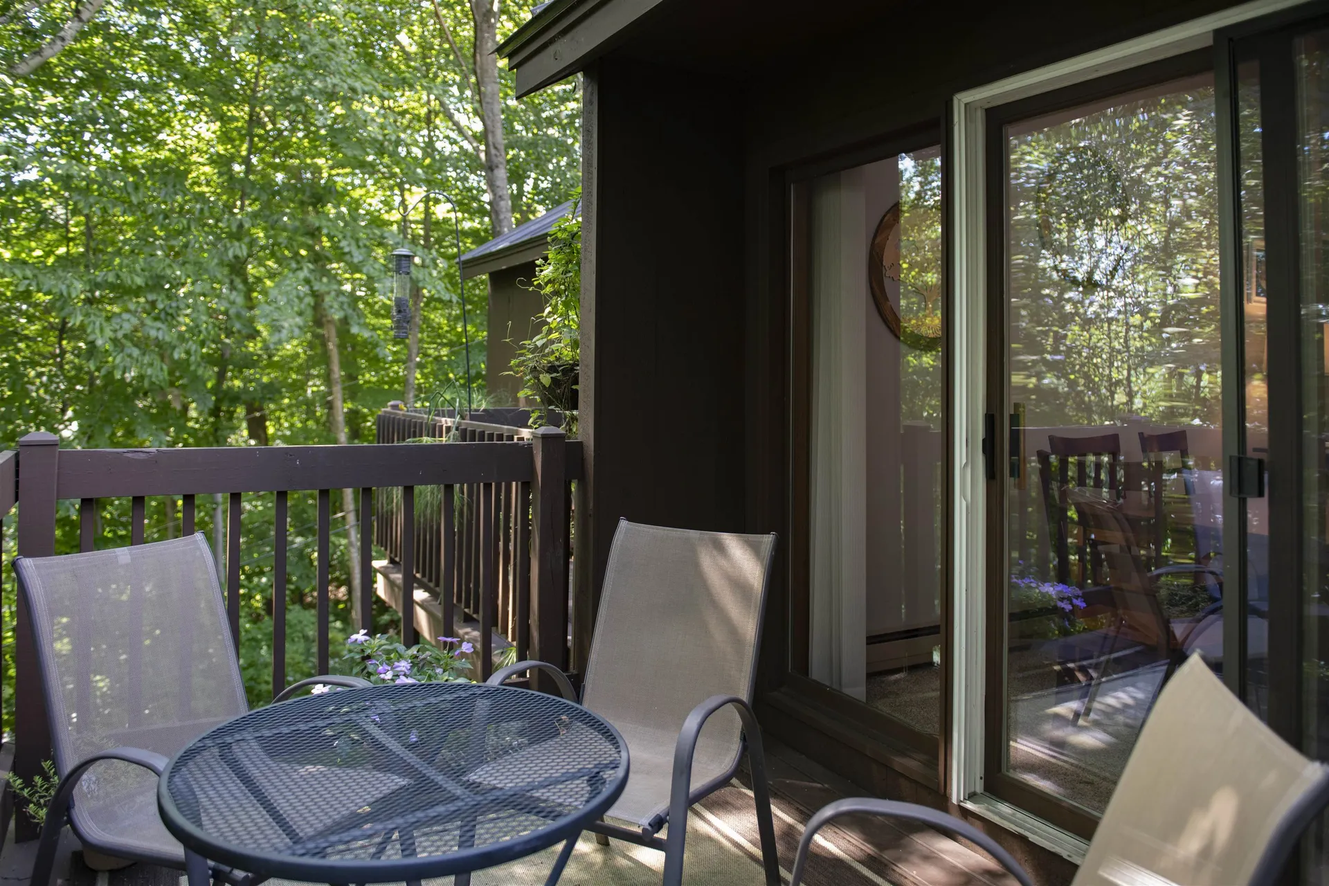 253 Old Quechee Road Hartford VT 05059