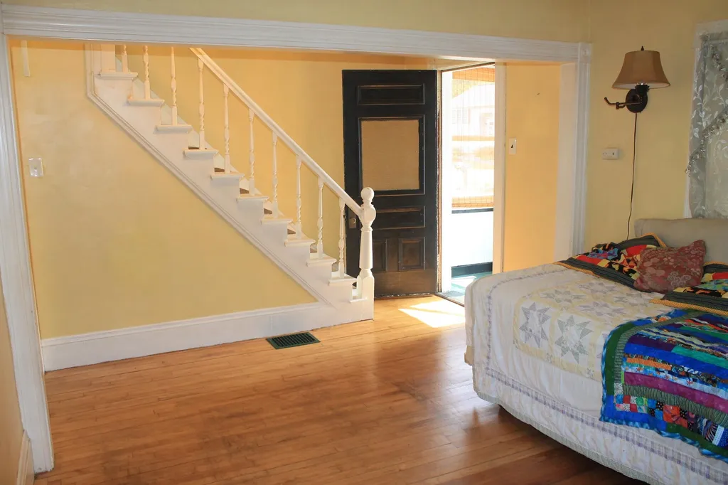 16 Coaker Avenue Hooksett NH 03106
