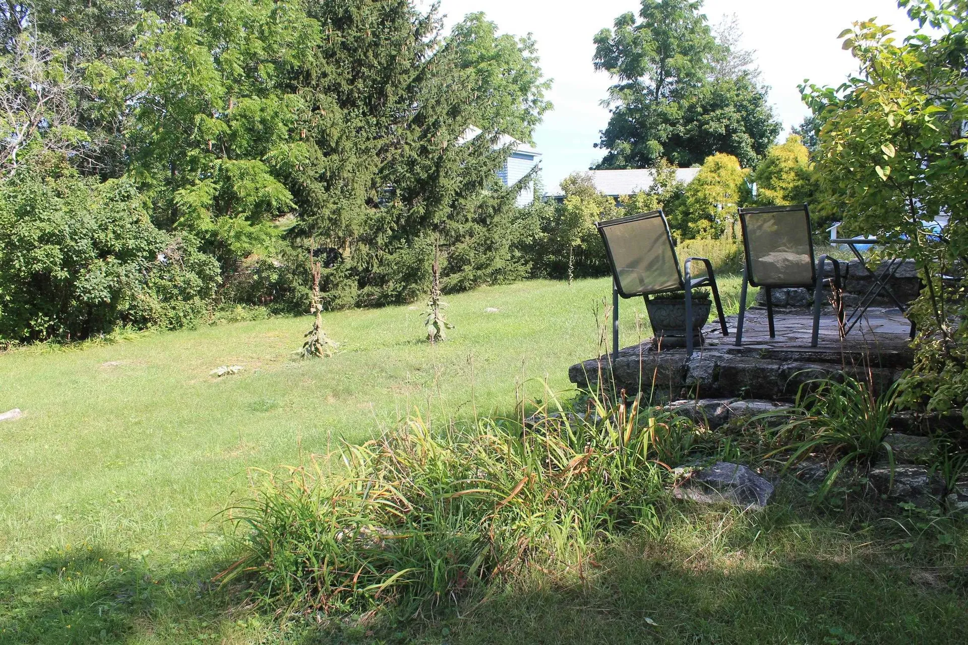 16 Coaker Avenue Hooksett NH 03106