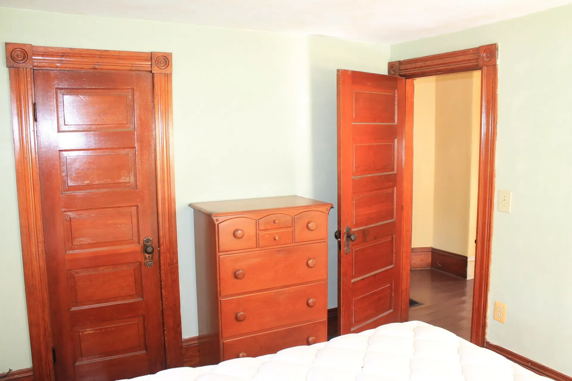 16 Coaker Avenue Hooksett NH 03106
