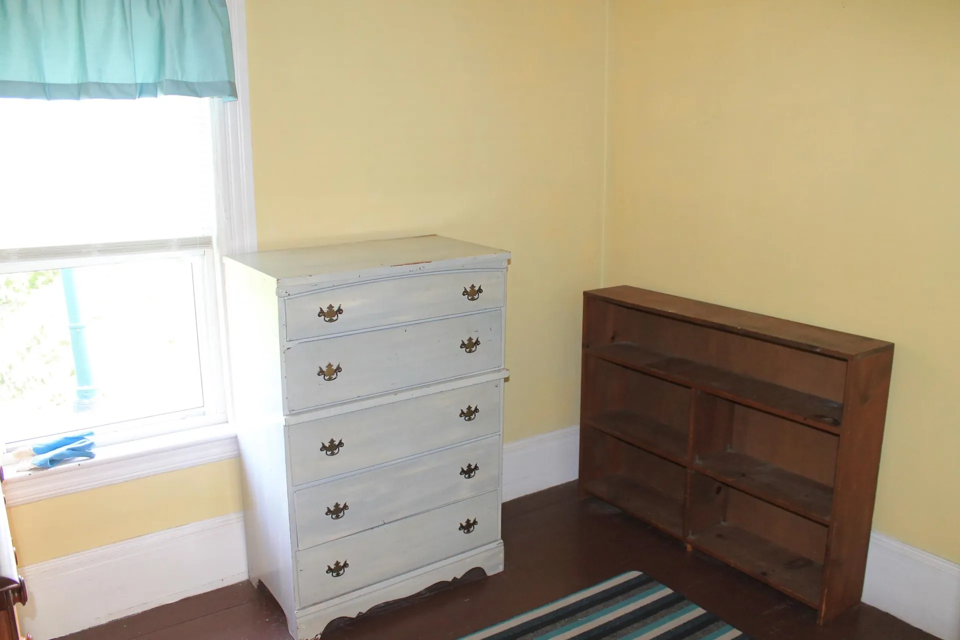 16 Coaker Avenue Hooksett NH 03106