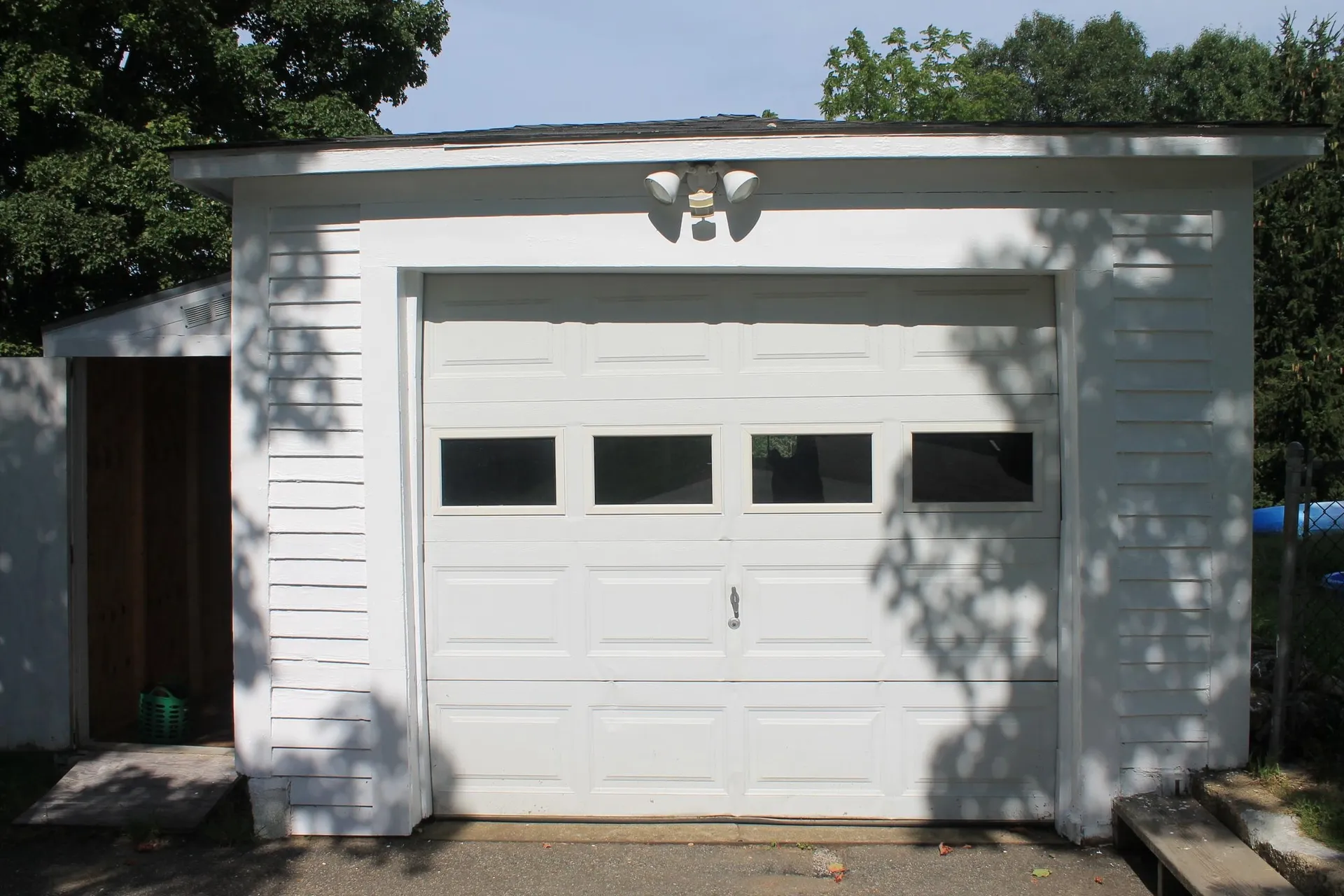 16 Coaker Avenue Hooksett NH 03106