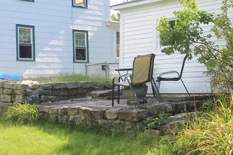 16 Coaker Avenue Hooksett NH 03106