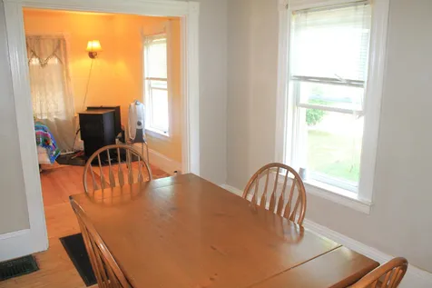 16 Coaker Avenue Hooksett NH 03106