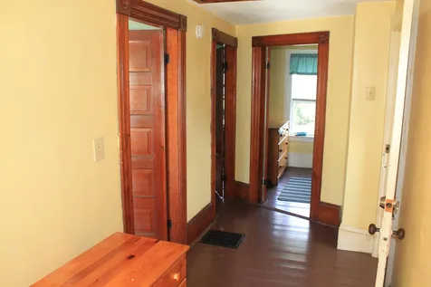 16 Coaker Avenue Hooksett NH 03106