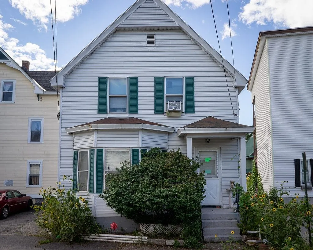 31 Tilton Street Manchester NH 03102