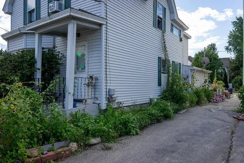 31 Tilton Street Manchester NH 03102