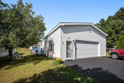 29 Kayla Drive Belmont NH 03220