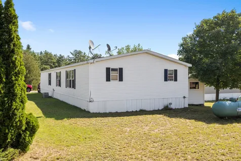 29 Kayla Drive Belmont NH 03220