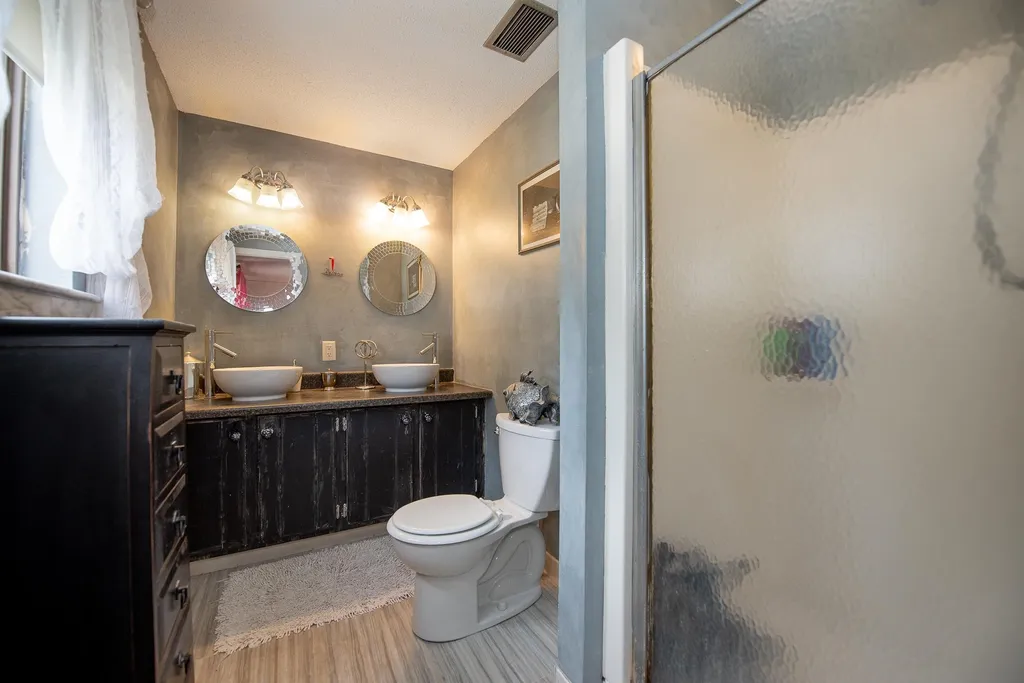 3h Black Oak Drive Nashua NH 03062