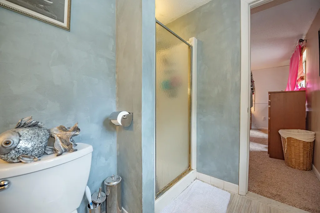 3h Black Oak Drive Nashua NH 03062