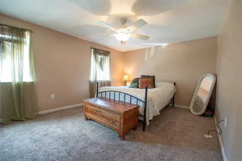 3h Black Oak Drive Nashua NH 03062