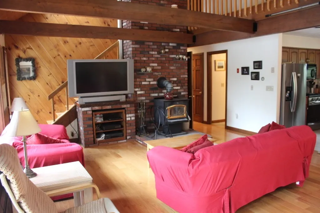88 Avon Shores Road Moultonborough NH 03254