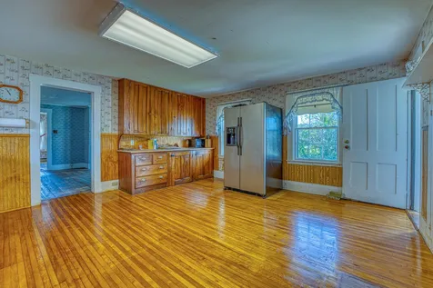 399 Main Street Rumney NH 03266