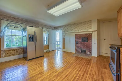 399 Main Street Rumney NH 03266