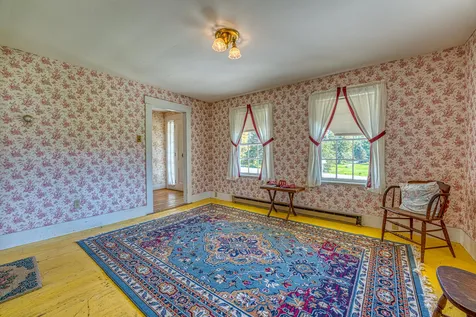 399 Main Street Rumney NH 03266