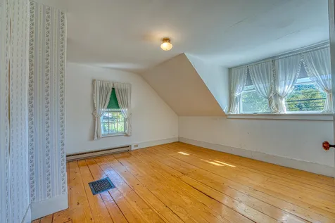 399 Main Street Rumney NH 03266