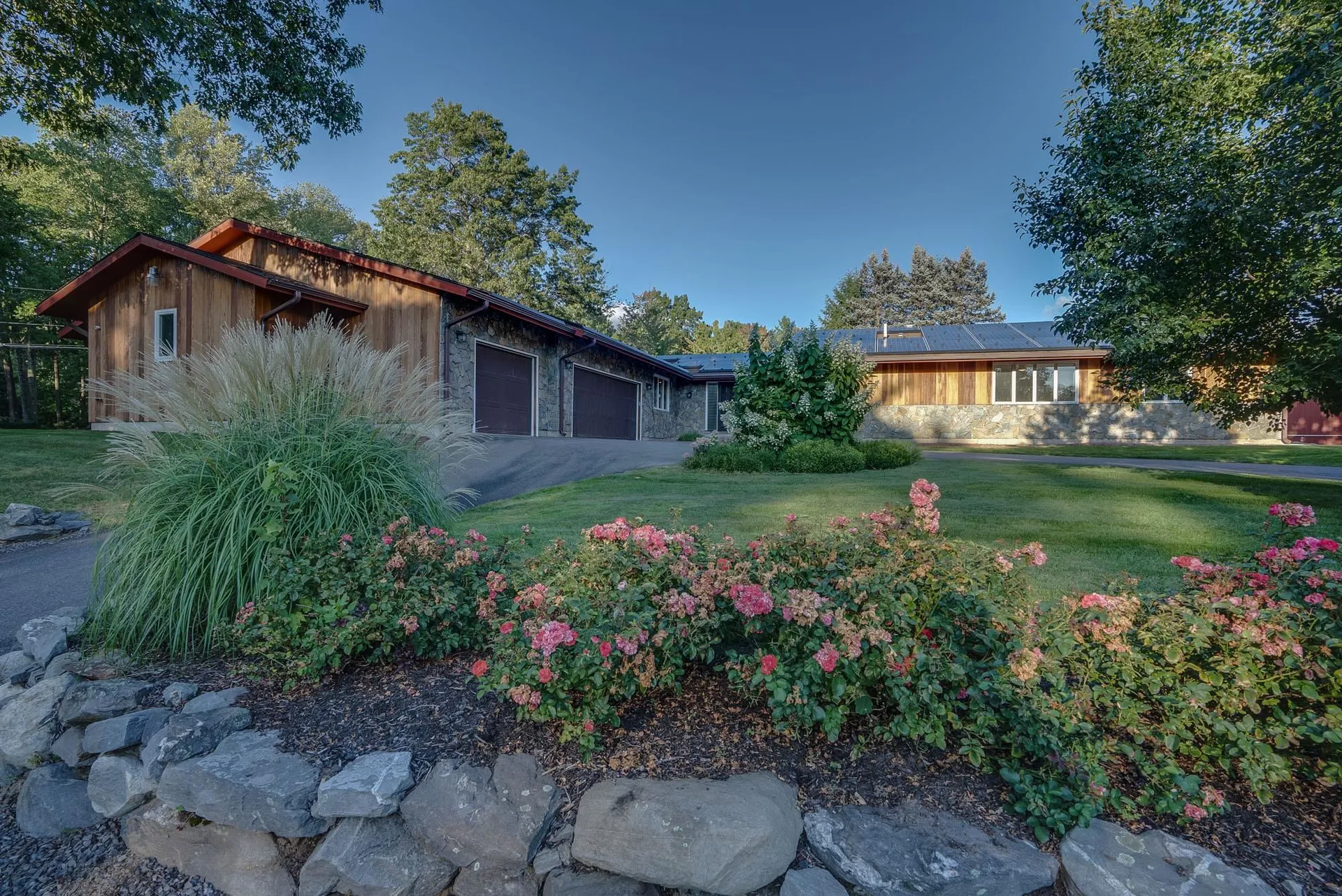 128 Lille Road Nashua NH 03062