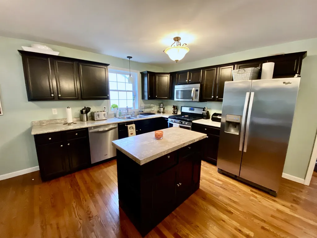 4 Rangeway Drive Rochester NH 03868