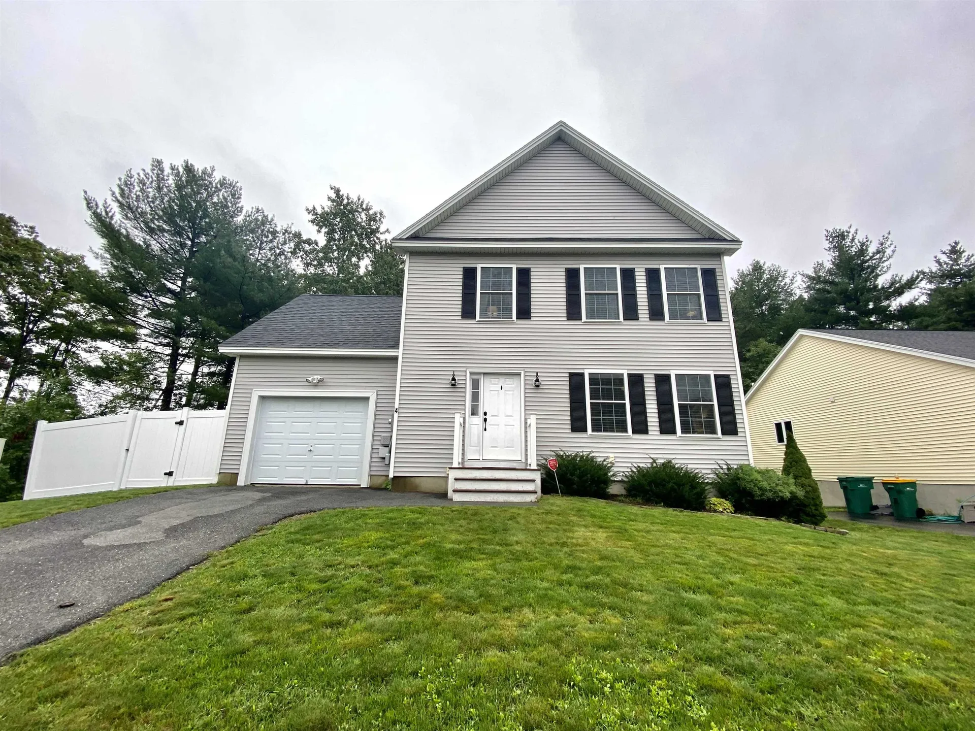 4 Rangeway Drive Rochester NH 03868