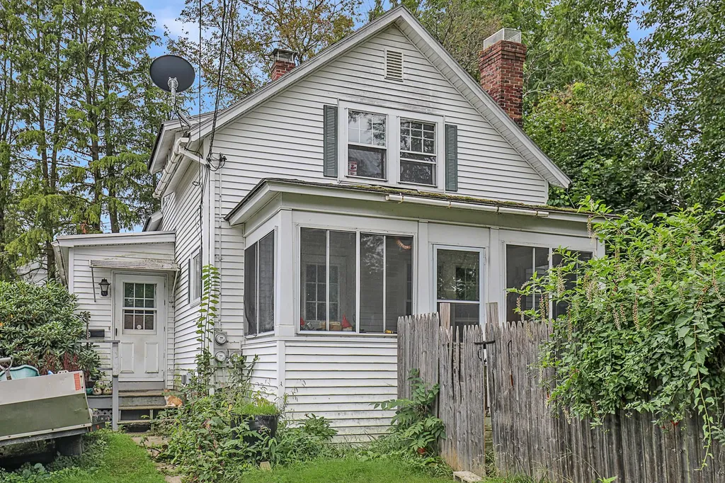 20 Adams Court Keene NH 03431
