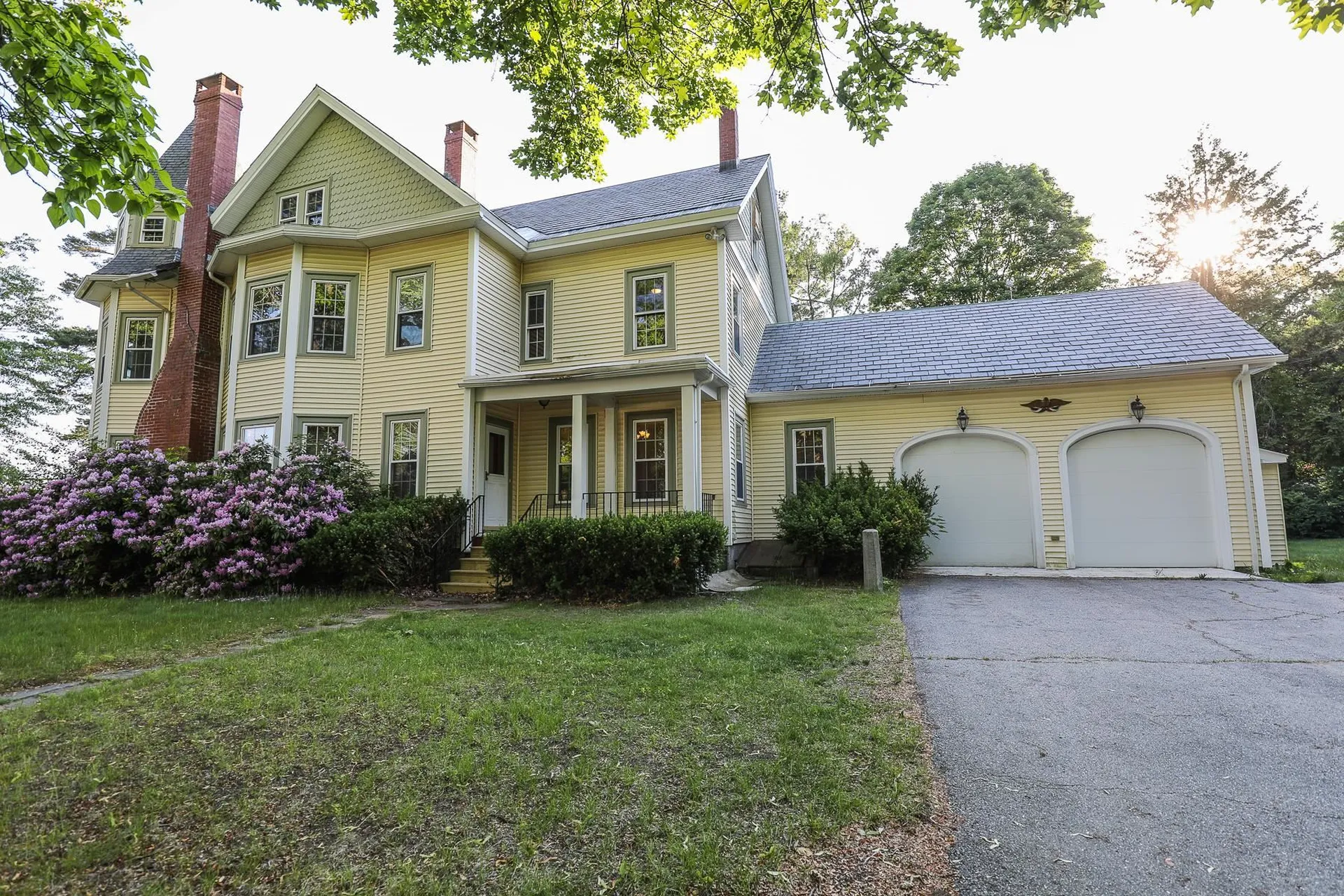 61 Manchester Street Nashua NH 03064