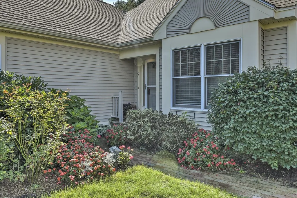 7 James Hill Drive Keene NH 03431