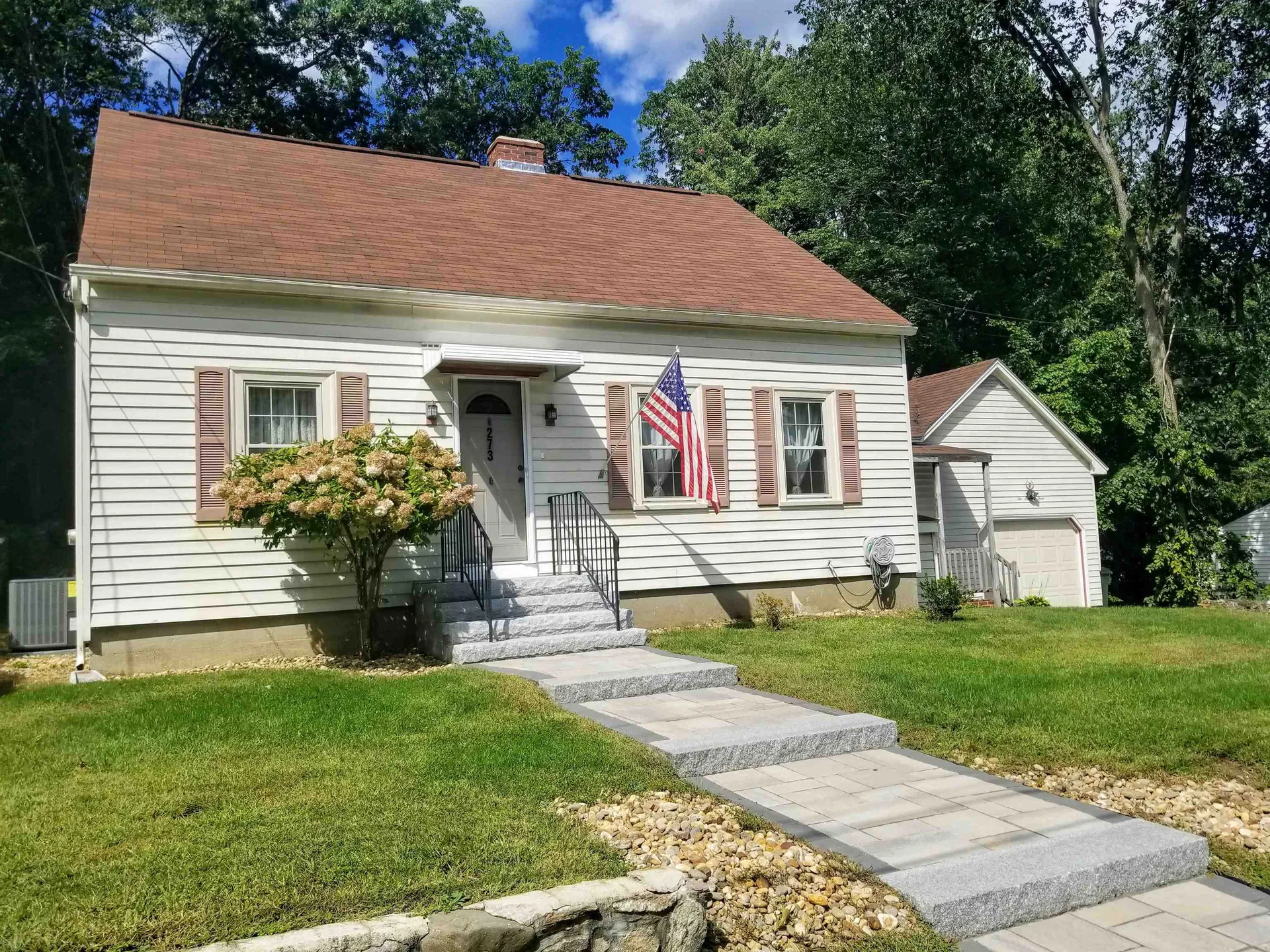 273 Boynton Street Manchester NH 03102