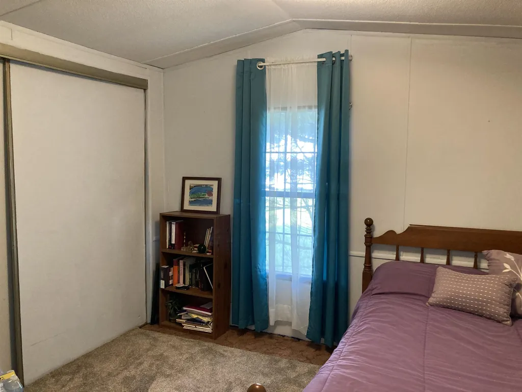 89 Martin Road Deering NH 03244