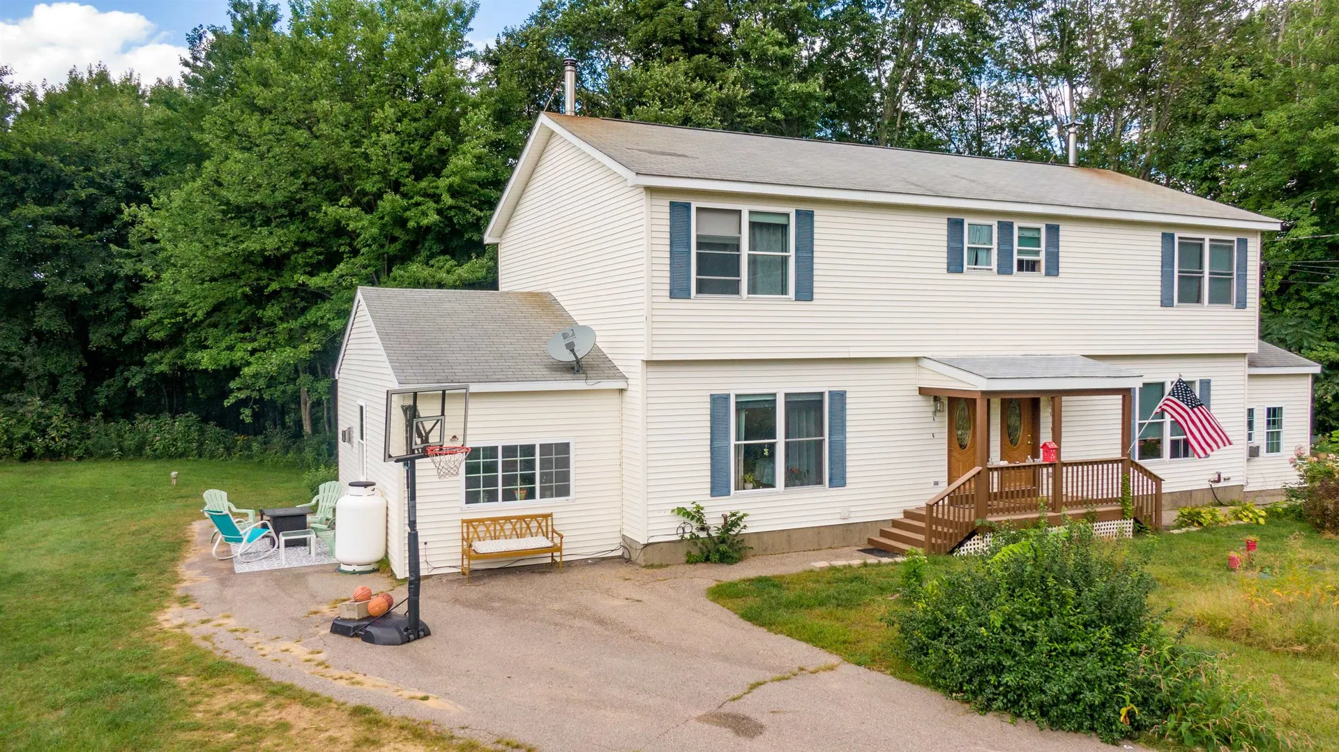 10 Colonial Drive Rochester NH 03839