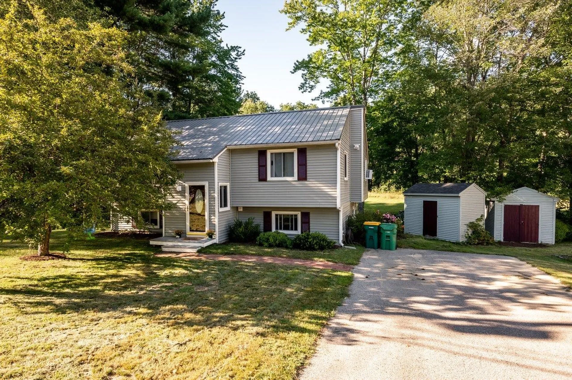 70 Ledgeview Drive Rochester NH 03839