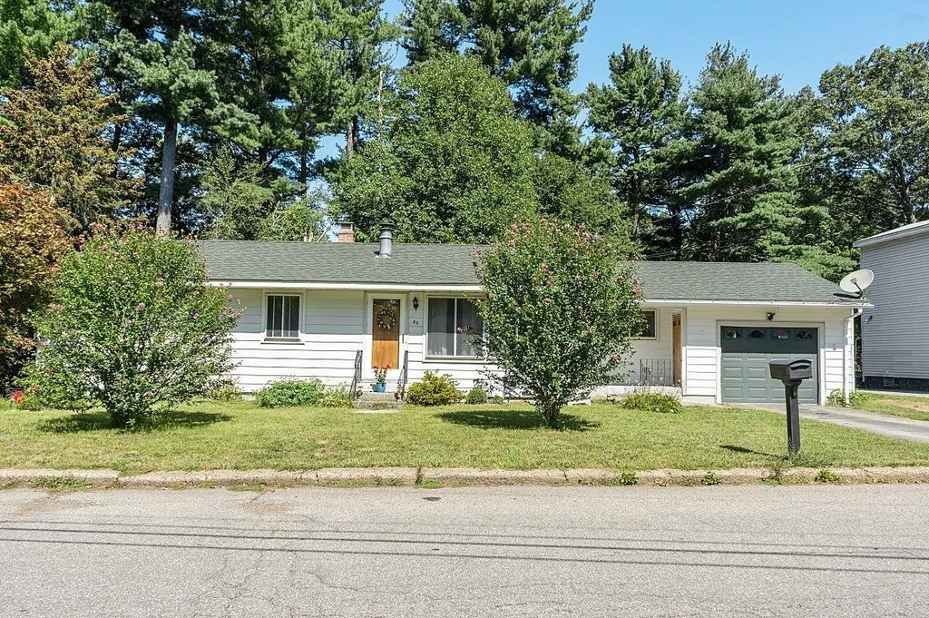 60 Westwood Drive Manchester NH 03103