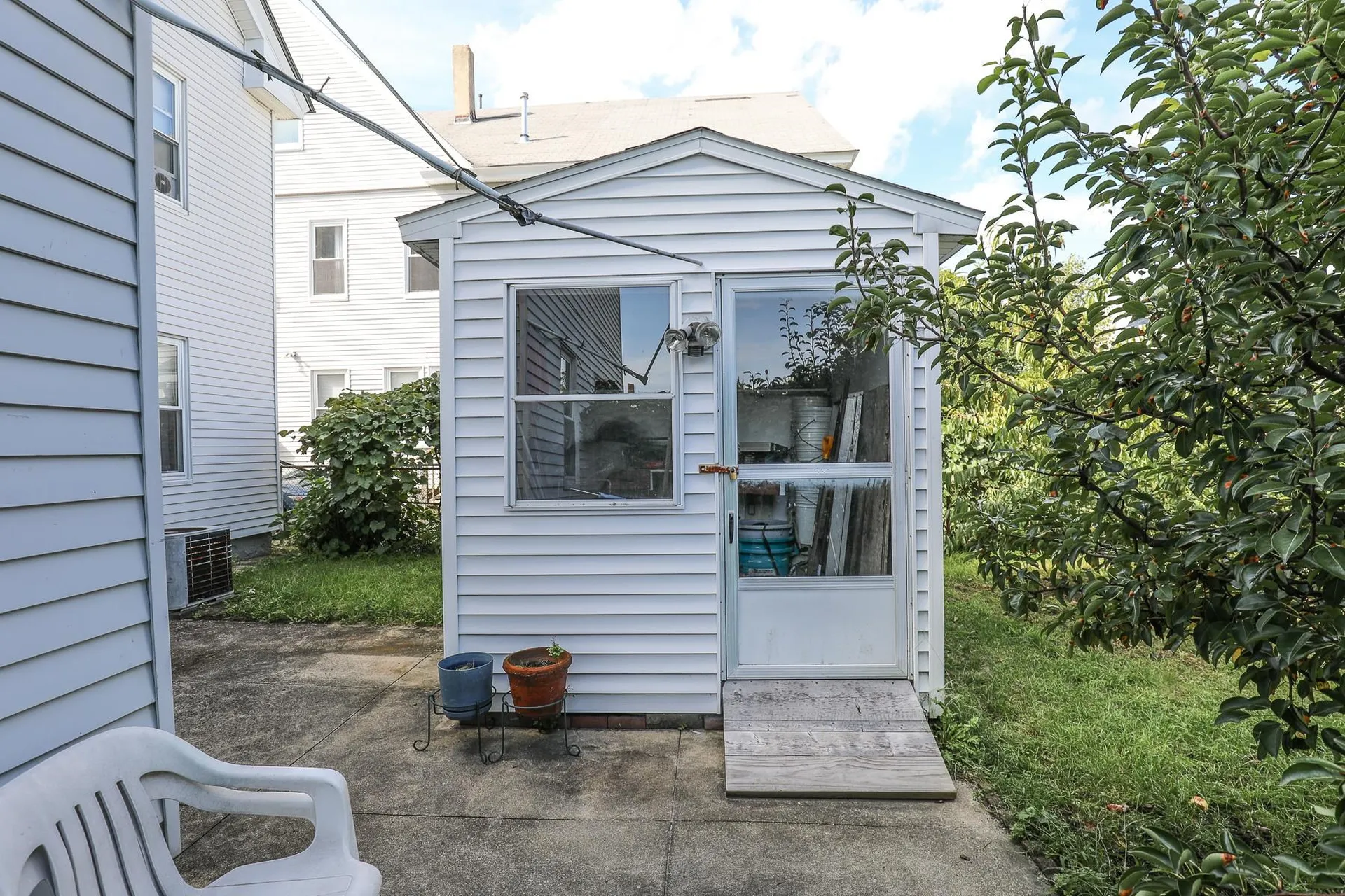 102 Ash Street Nashua NH 03060