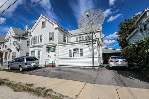 102 Ash Street Nashua NH 03060