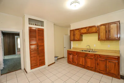 102 Ash Street Nashua NH 03060