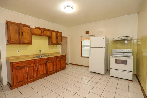 102 Ash Street Nashua NH 03060