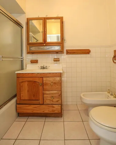 102 Ash Street Nashua NH 03060