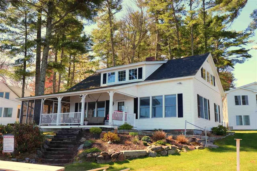 171 Dockham Shore Road Gilford NH 03249