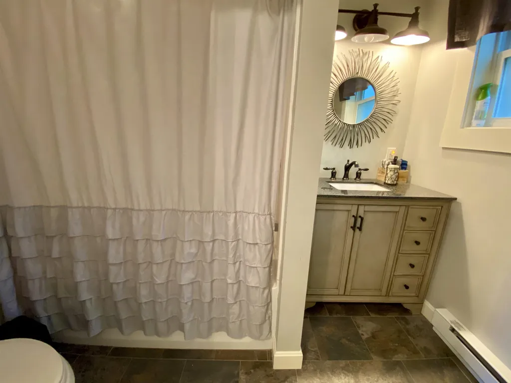 171 Dockham Shore Road Gilford NH 03249