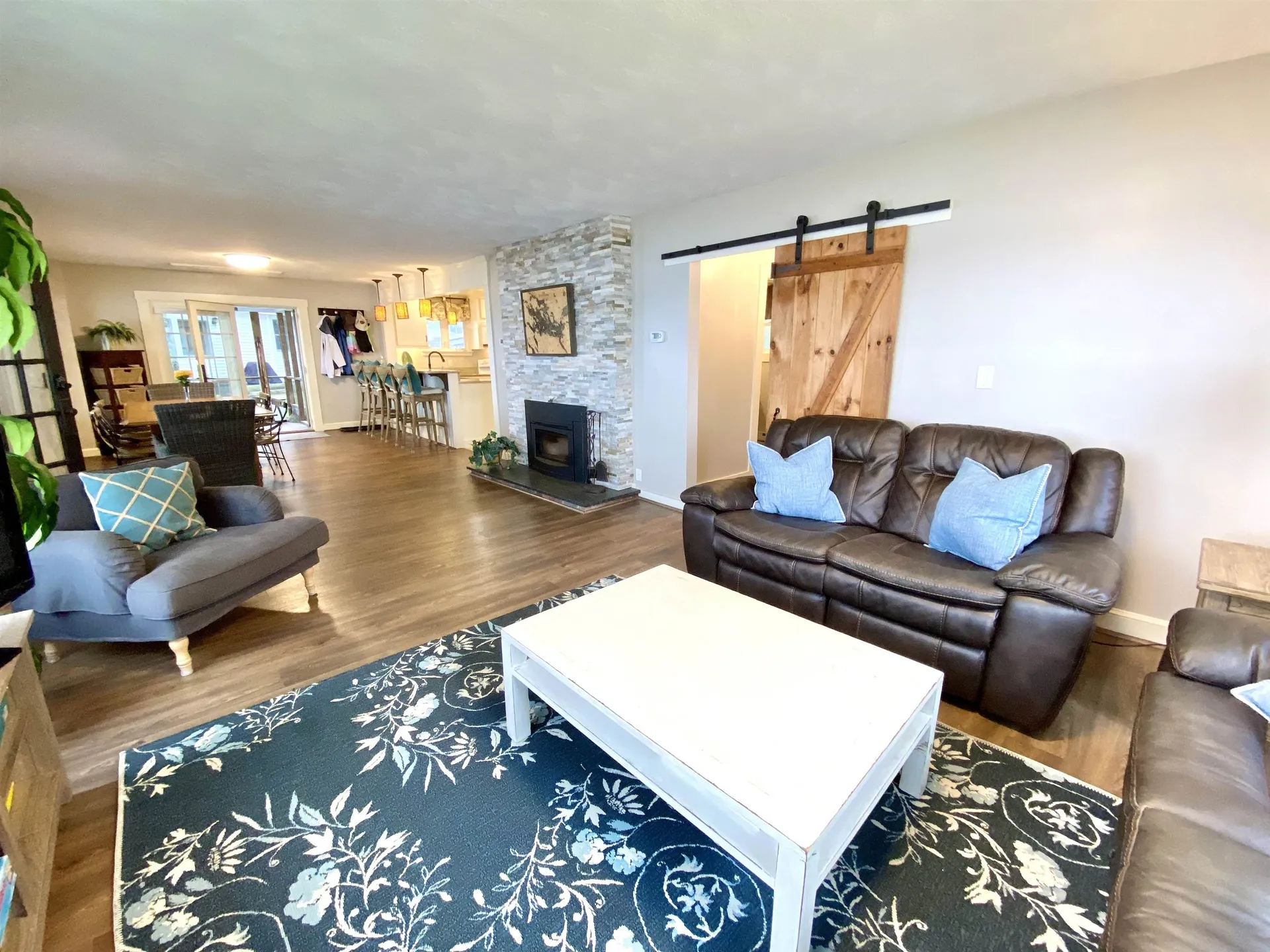 171 Dockham Shore Road Gilford NH 03249