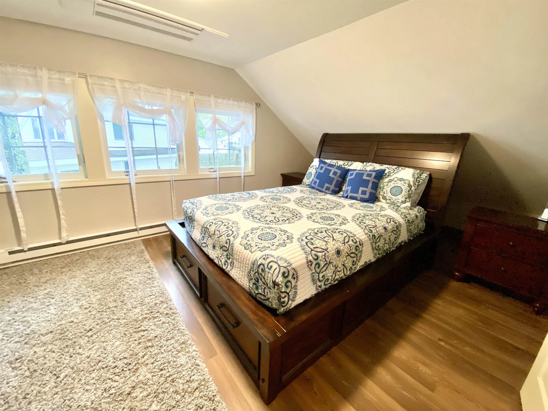 171 Dockham Shore Road Gilford NH 03249