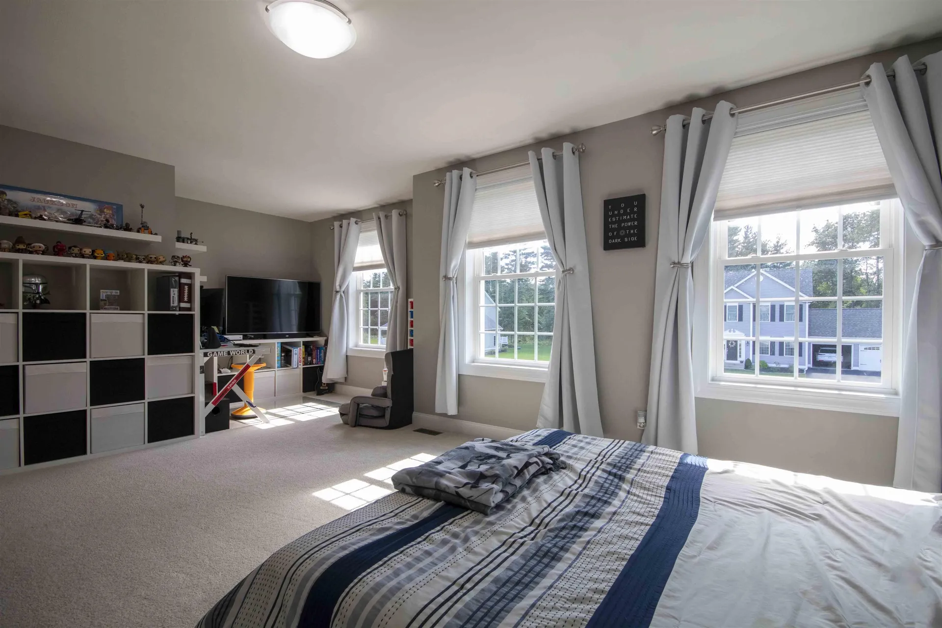 26 Manter Mill Road Londonderry NH 03053