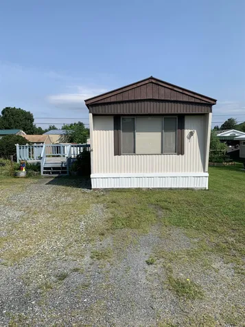 16 Windy Acres Park Charlestown NH 03603